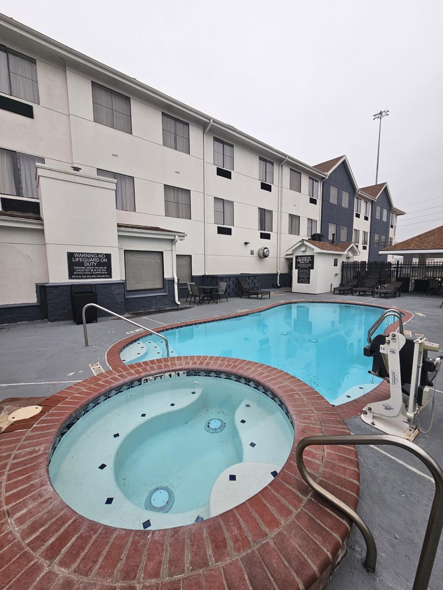 Candlewood Suites Stafford 휴스턴 외부 사진